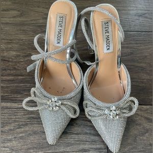 Rhinestone Steve Madden Heels!